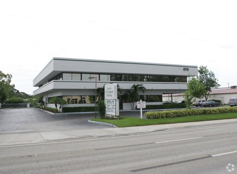 675 W Indiantown Rd, Jupiter, FL à vendre - Photo de l’immeuble – Image 2 sur 21