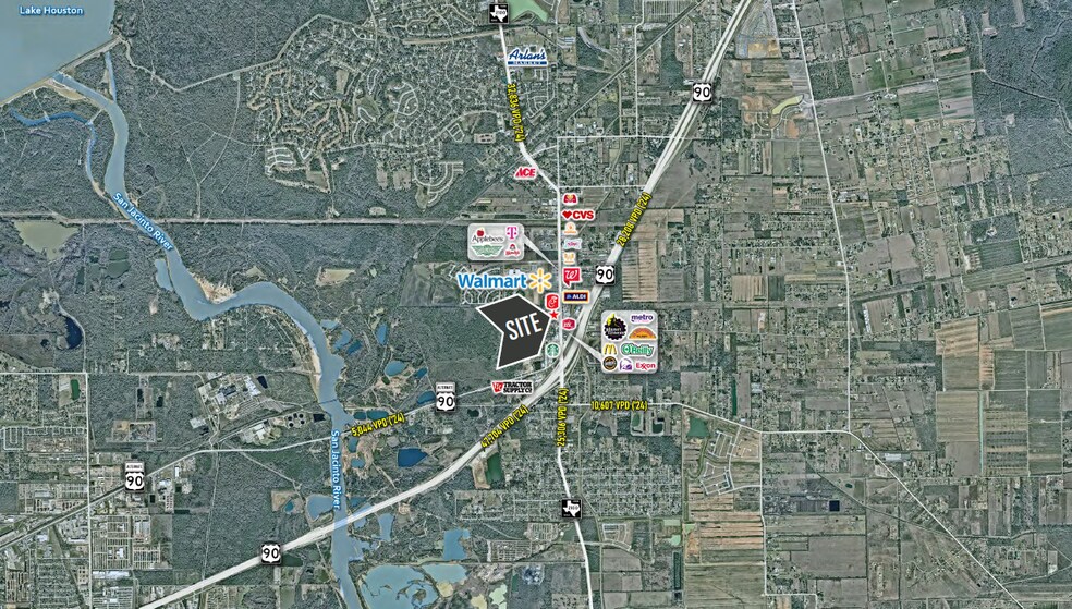 14029-14095 Farm to Market 2100, Crosby, TX à louer - Photo de l’immeuble – Image 3 sur 3