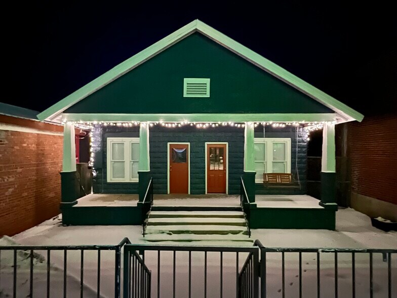 304 N Muskogee Ave, Tahlequah, OK à louer - Photo de l’immeuble – Image 3 sur 15