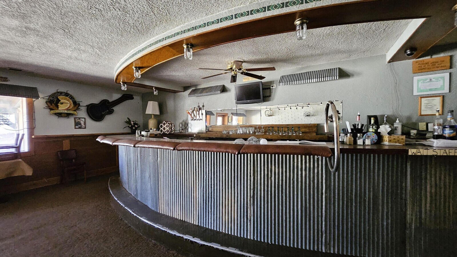 View Photo