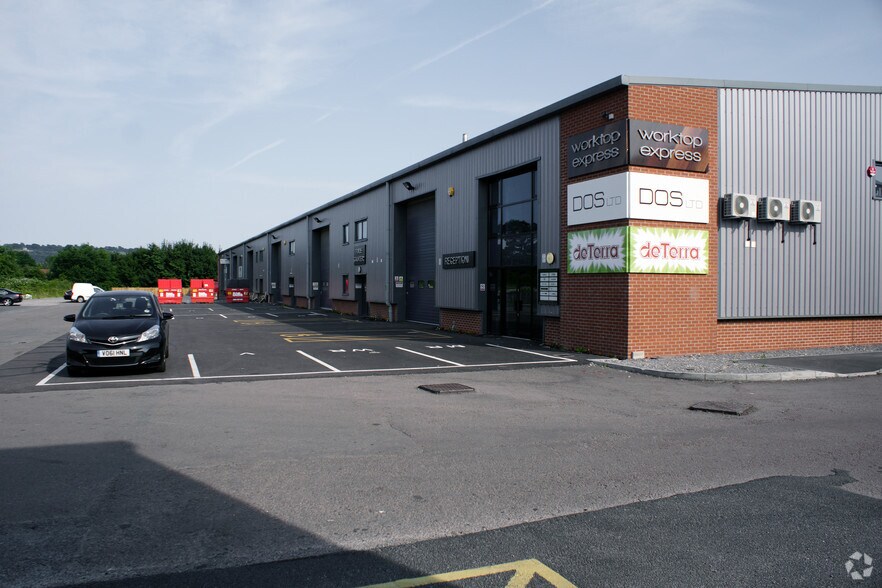 Baird Rd, Quedgeley à vendre - Photo de l’immeuble – Image 3 sur 9