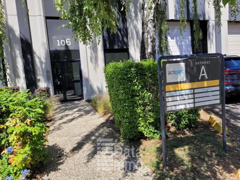 Bureau dans Lognes à louer - Photo de l’immeuble – Image 2 sur 21