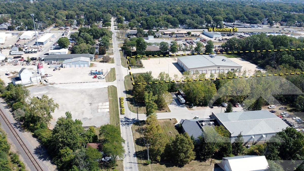 12171 Eckel Rd, Perrysburg, OH à vendre Photo de l’immeuble– Image 1 sur 5