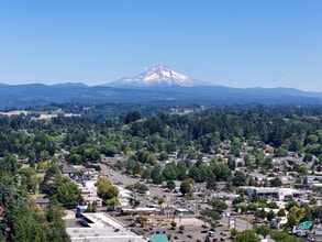 786 NE Burnside Rd, Gresham, OR - VUE AÉRIENNE  vue de carte