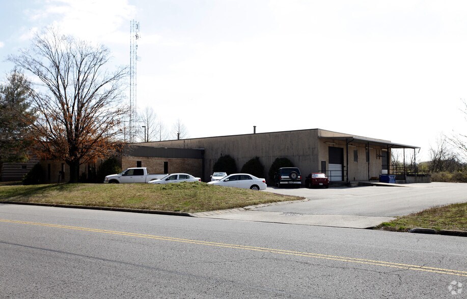 644 Mainstream Dr, Nashville, TN à vendre - Photo de l’immeuble – Image 2 sur 3