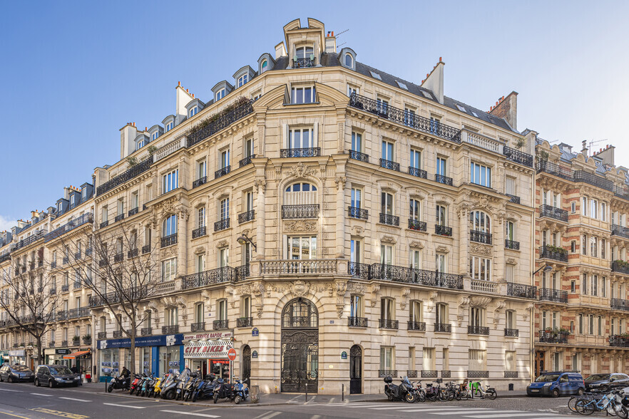 62 Rue De Maubeuge, Paris à louer - Photo de l’immeuble – Image 1 sur 5