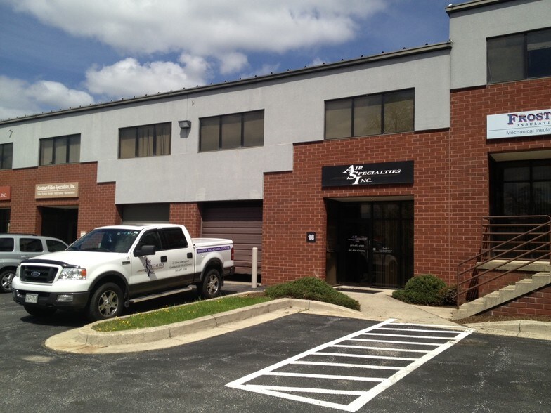 10545 Guilford Rd, Jessup, MD à louer - Photo de l’immeuble – Image 2 sur 14