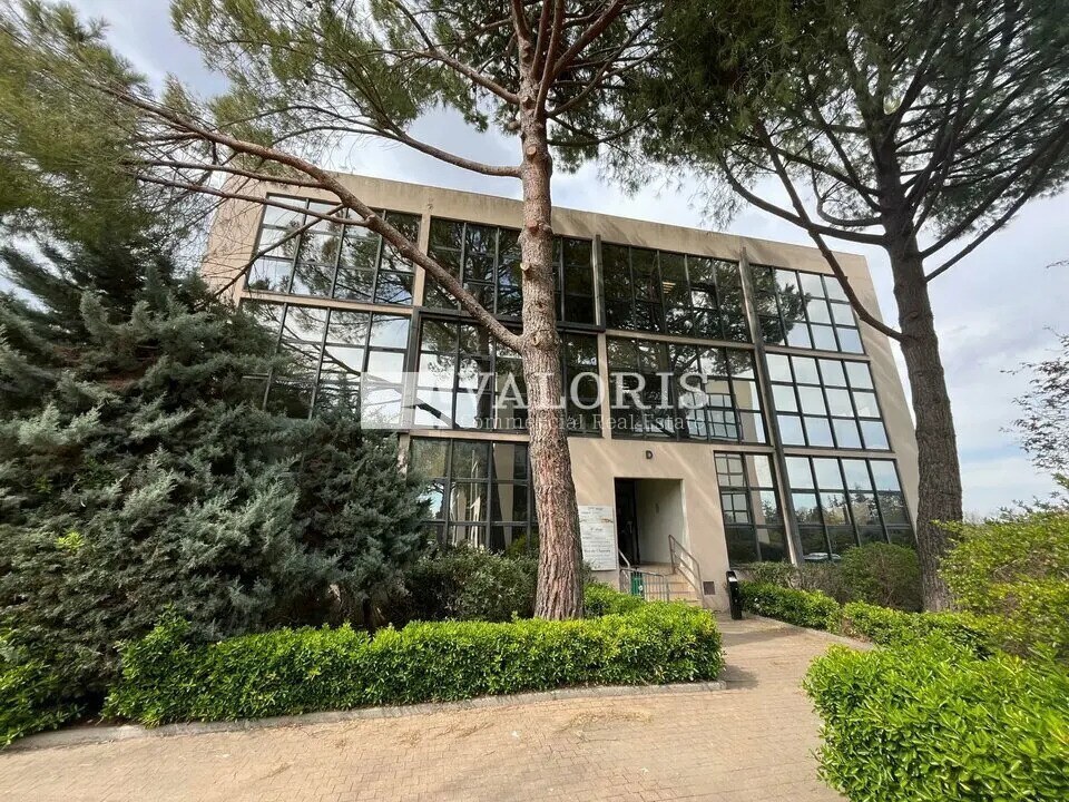 Bureau dans Aix-en-Provence à vendre Photo de l’immeuble– Image 1 sur 33