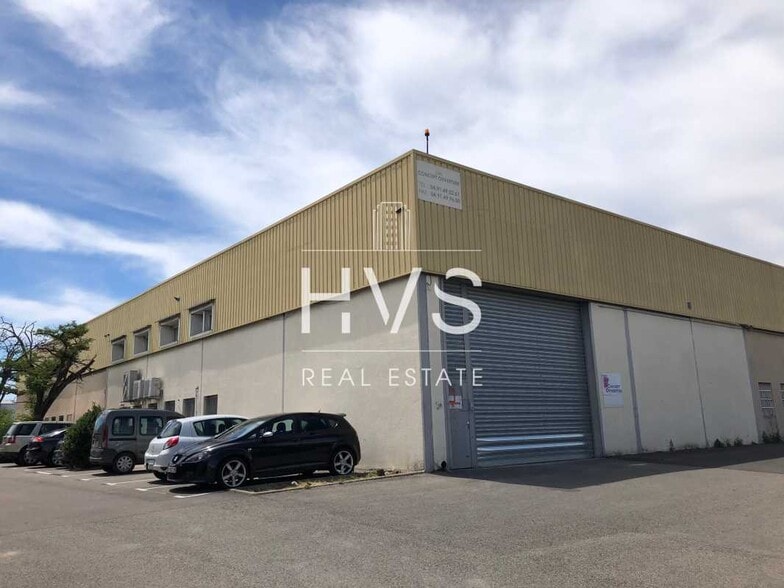 19 Rue De Copenhague, Vitrolles à louer - Photo de l’immeuble – Image 2 sur 8