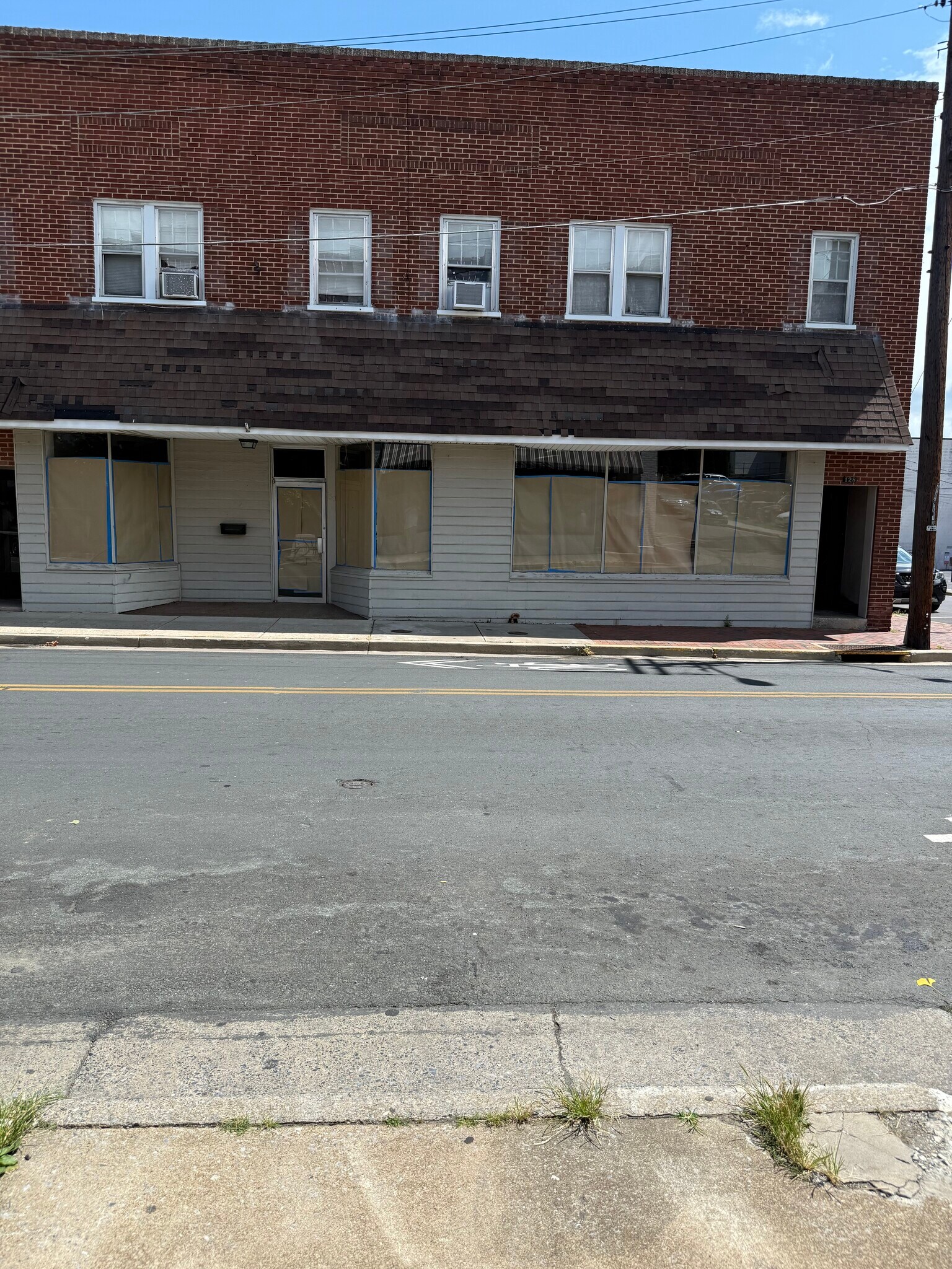 128 N Wayne Ave, Waynesboro, VA à louer Photo de l’immeuble– Image 1 sur 15