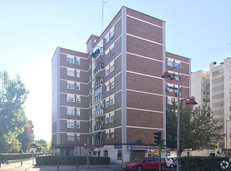 Immeuble residentiel dans Móstoles, Madrid à vendre - Photo de l’immeuble – Image 1 sur 1