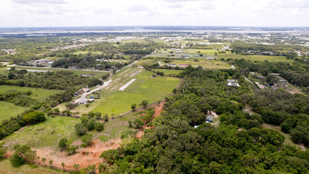 3009 24th, Palmetto, FL à vendre - Photo de l’immeuble – Image 3 sur 6