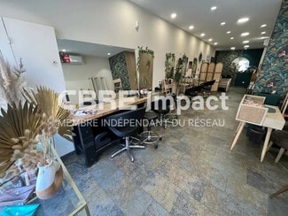 Plus de détails pour Local commercial à vendre