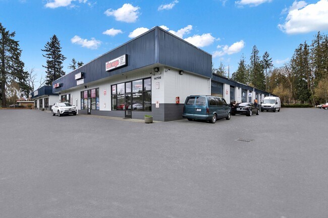 Plus de détails pour 14706 Meridian Ave E, Puyallup, WA - Bureau, Local d'activités à louer