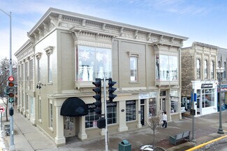 Plus de détails pour 704 W Main St, Lake Geneva, WI - Local commercial à louer