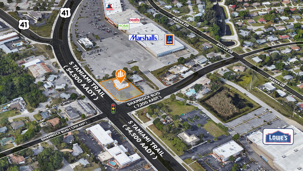 1697 Tamiami Trl S, Venice, FL à vendre - Photo de l’immeuble – Image 2 sur 6