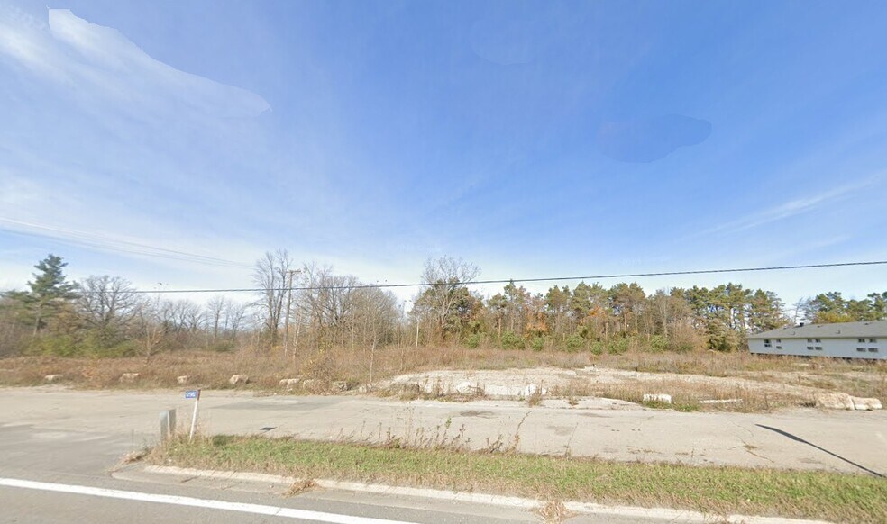 17562 ON-7 Hwy, Perth, ON à vendre - Photo de l’immeuble – Image 1 sur 2