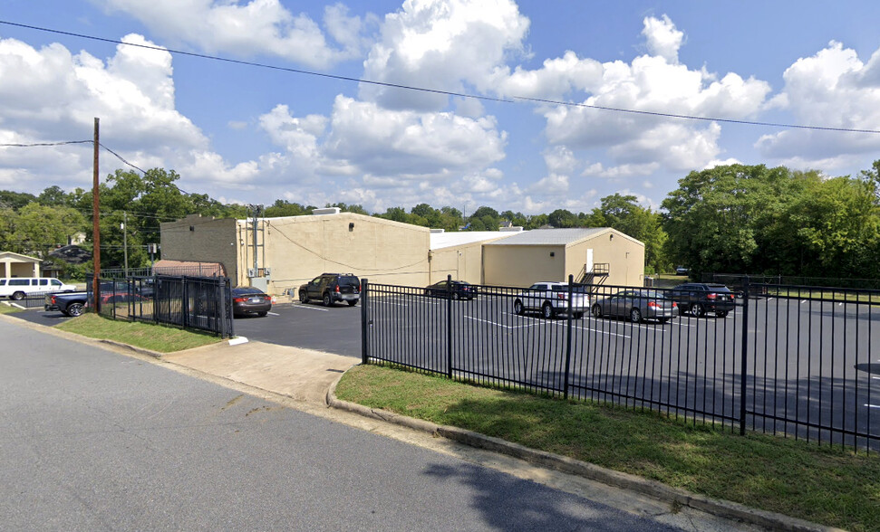 1680 Broadway, Macon-Bibb, GA à vendre - Photo de l’immeuble – Image 3 sur 45