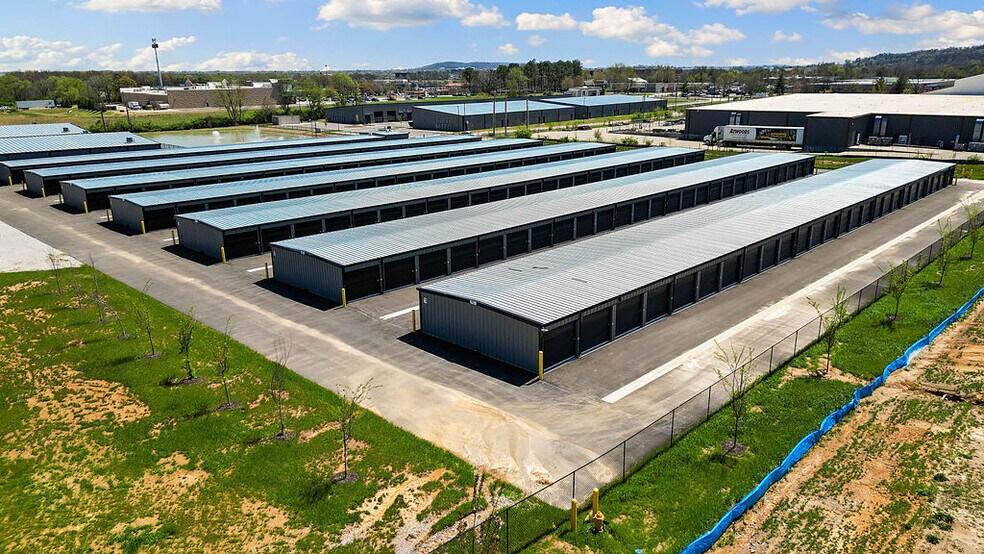 Lowell Commerce Park Ave, Lowell, AR à vendre - Photo de l’immeuble – Image 3 sur 11
