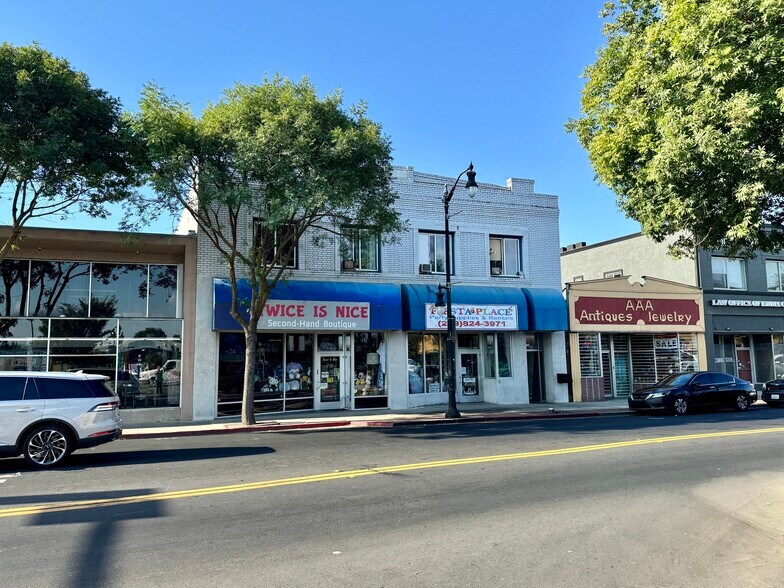 116-118 W Yosemite Ave, Manteca, CA à vendre - Photo de l’immeuble – Image 3 sur 9