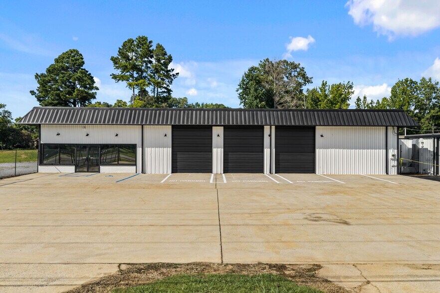 10063 US-72, Rogersville, AL à vendre - Photo de l’immeuble – Image 1 sur 76