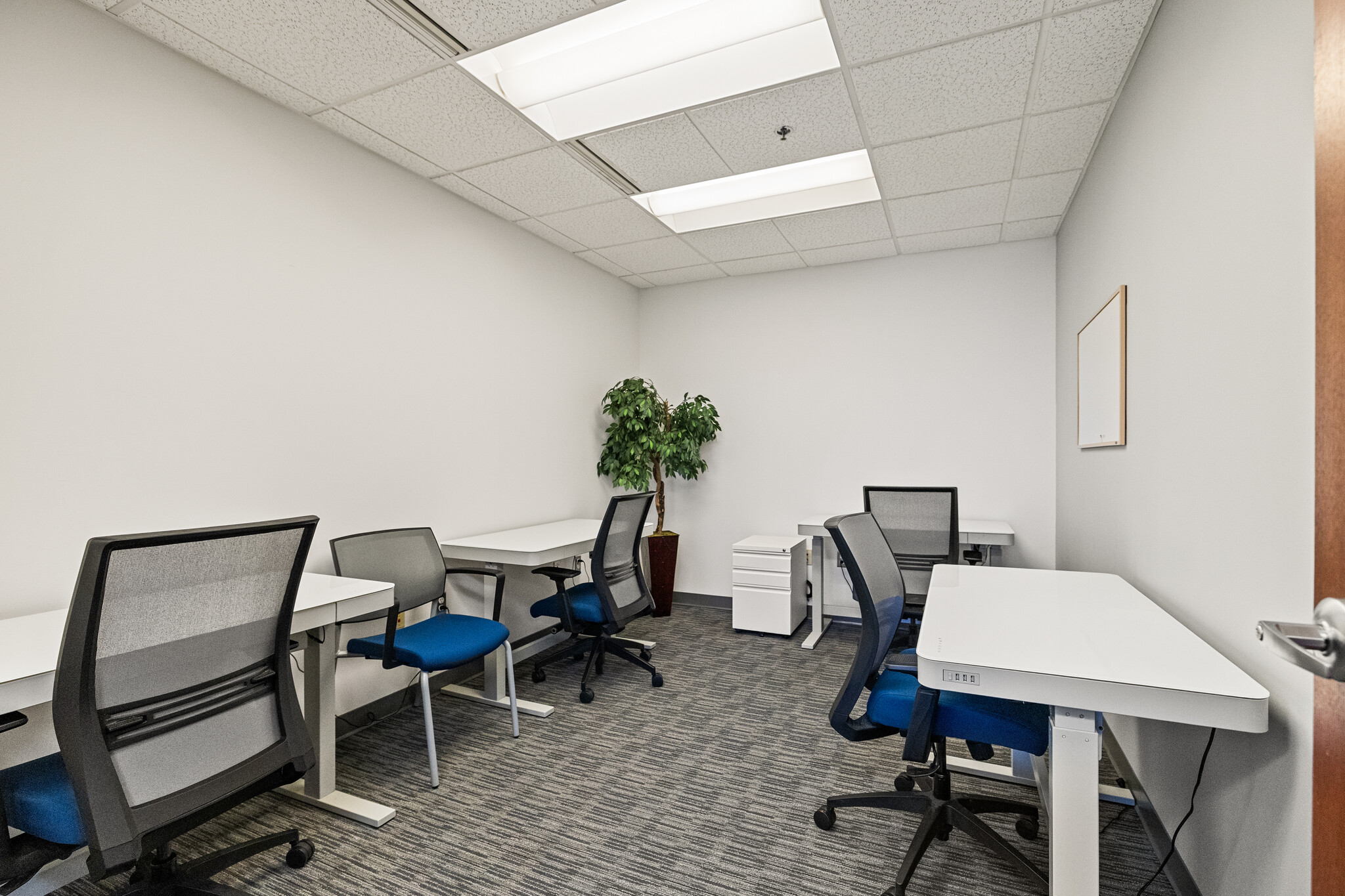 755 W Big Beaver Rd, Troy, MI à louer Photo intérieure– Image 1 sur 1