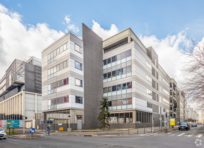 36 Rue François Mitterrand, Ivry-sur-Seine à louer - Photo de l’immeuble – Image 3 sur 5