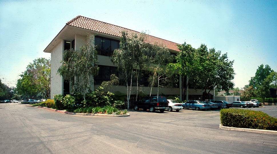 675 W Foothill Blvd, Claremont, CA à louer - Autre – Image 3 sur 21