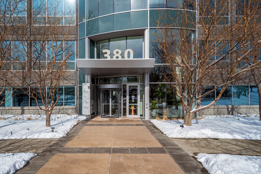 380 Interlocken Cres, Broomfield, CO à louer - Photo de l’immeuble – Image 3 sur 9