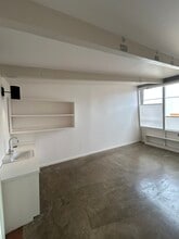 4916 Kelvin Dr, Houston, TX à louer Photo intérieure– Image 2 sur 4