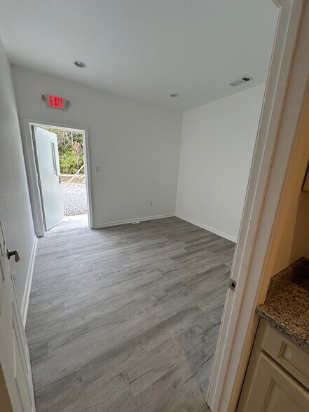 71363 Thelma Ln, Covington, LA à louer - Photo intérieure – Image 2 sur 8
