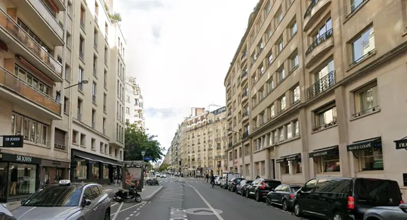 Local commercial dans Paris à louer - Photo de l’immeuble – Image 2 sur 4