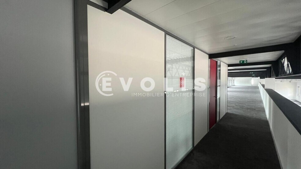Bureau dans Vénissieux à vendre - Photo intérieure – Image 3 sur 29
