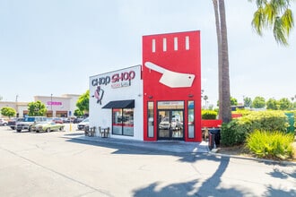 17200-17288 Saticoy St, Van Nuys, CA à louer Photo de l’immeuble– Image 1 sur 4