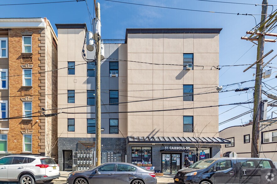 51-53 Carroll St, Paterson, NJ à vendre - Photo de l’immeuble – Image 2 sur 5
