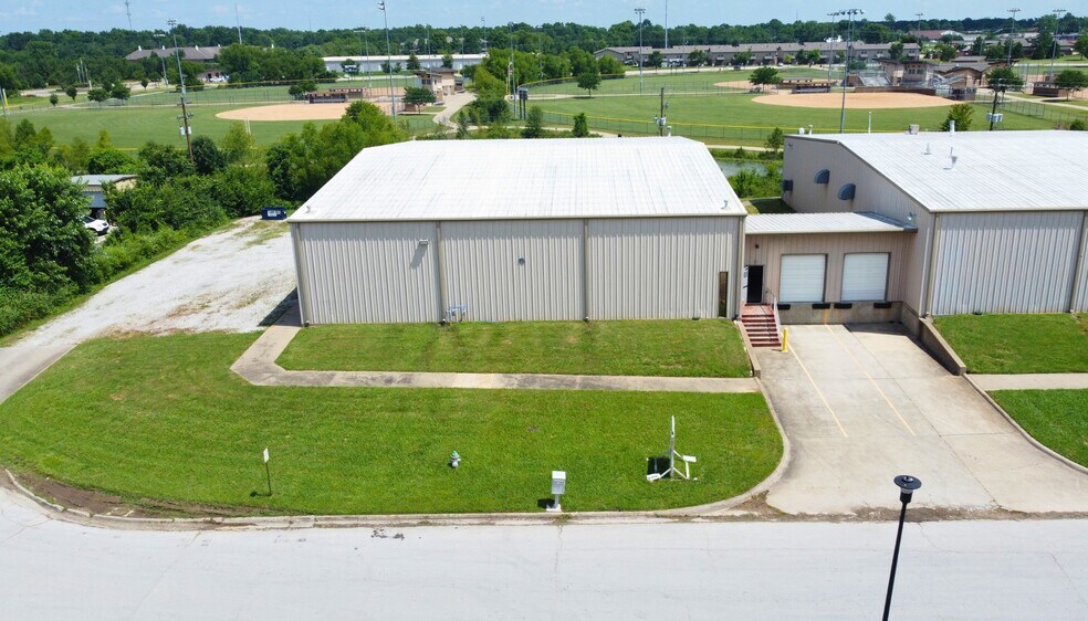 2003 Town West Dr, Rogers, AR à vendre - Photo de l’immeuble – Image 3 sur 11