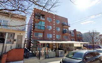 Plus de détails pour 3819 99th St, Corona, NY - Logement à vendre