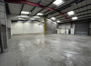 Swinton Industrial Estate Rd, Manchester à louer Photo intérieure– Image 2 sur 2