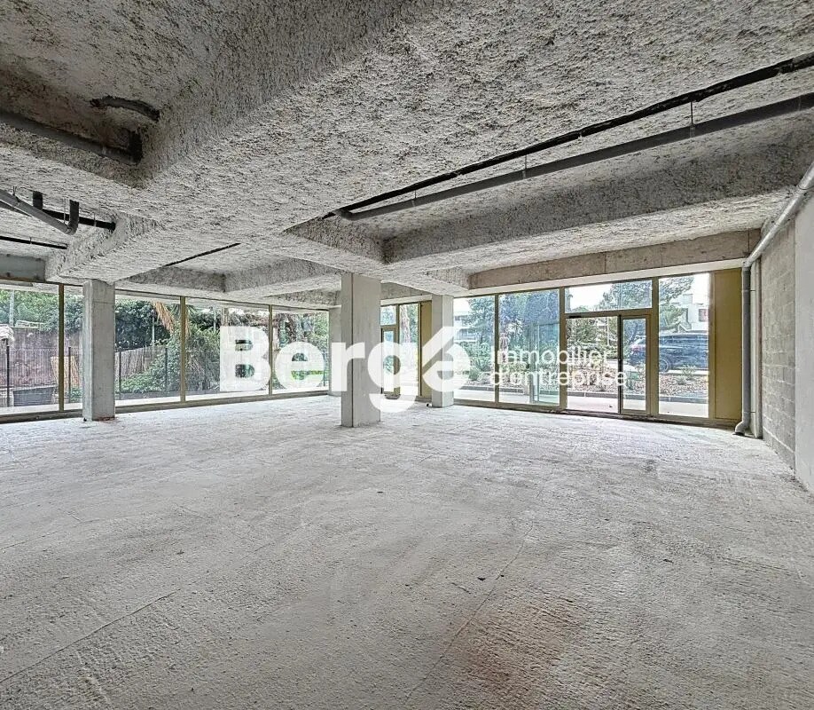 850 Route Du Bord De Mer, Saint-Laurent-du-Var à louer Photo intérieure– Image 1 sur 10