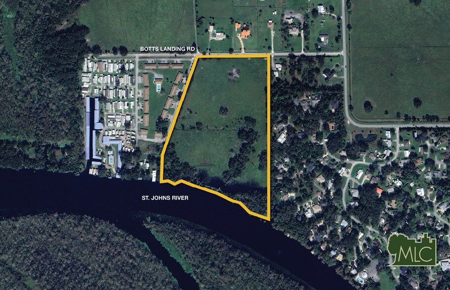 Botts Landing, Deland, FL à vendre - Photo principale – Image 1 sur 3