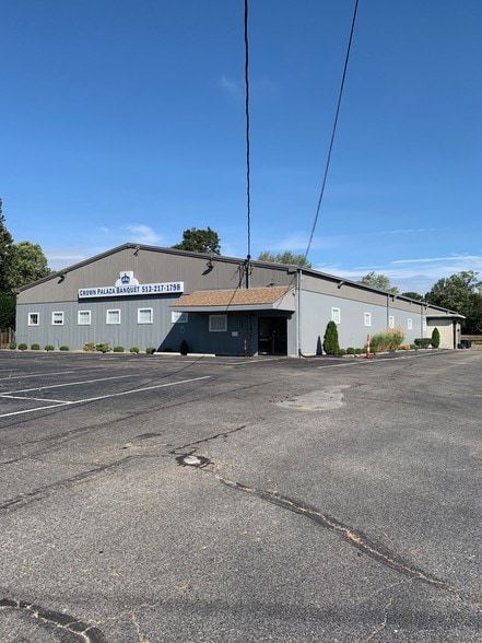6962 Coles Rd, Middletown, OH à louer - Photo principale – Image 1 sur 61