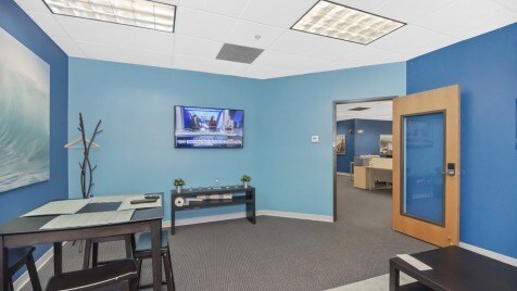 400 E 22nd St, Lombard, IL à louer - Photo intérieure – Image 2 sur 21