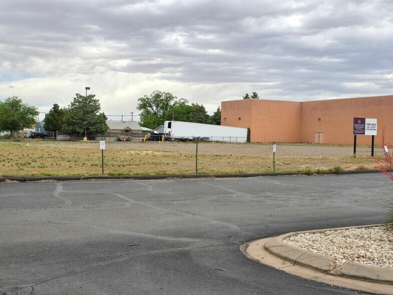 1100 Block Main Street St, Roswell, NM à vendre - Photo de l’immeuble – Image 3 sur 8