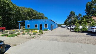Plus de détails pour 79 Cedarhurst Ave, Medford, NY - Industriel/Logistique à vendre