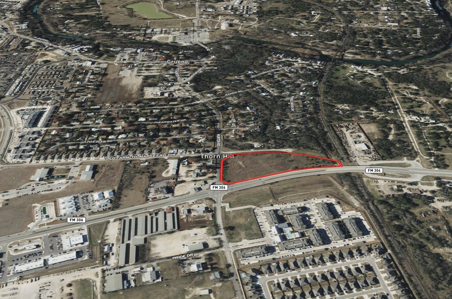 1951 Hunter Rd, New Braunfels, TX à vendre - Photo de l’immeuble – Image 2 sur 3