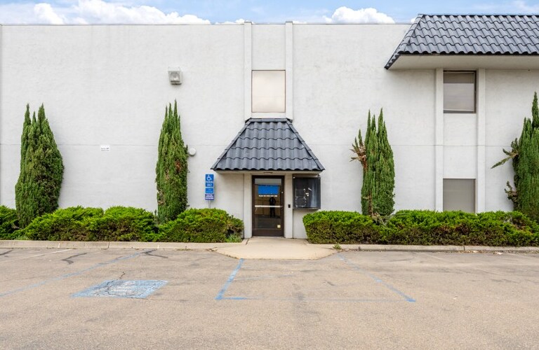 7979-7989 Vickers St, San Diego, CA à louer - Photo de l’immeuble – Image 3 sur 74