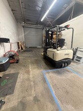 12361-12435 Foothill Blvd, Sylmar, CA à louer Photo intérieure– Image 1 sur 6