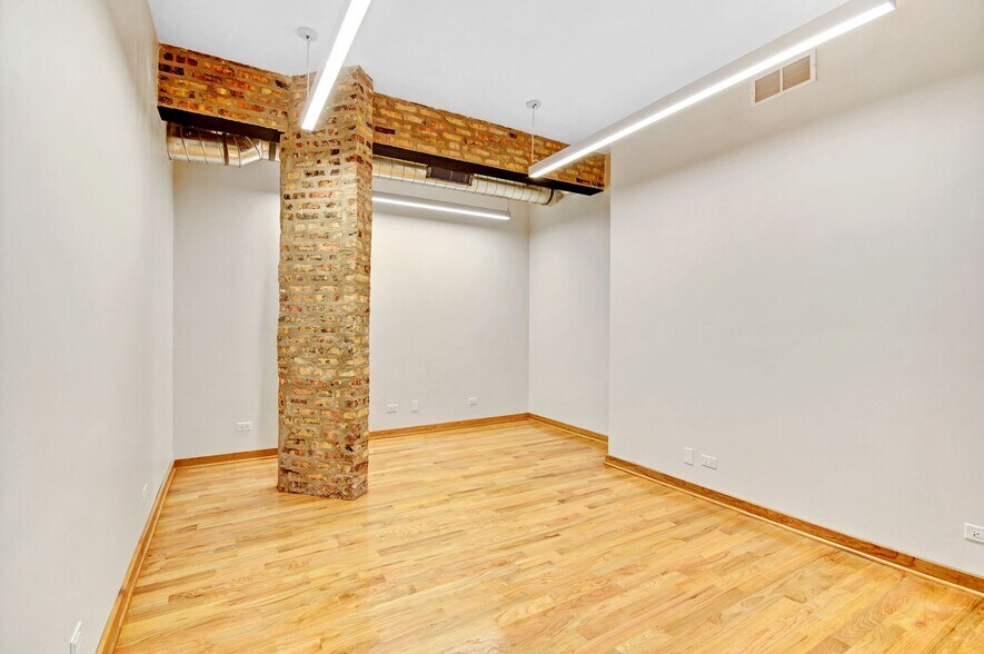 435 W Diversey Pky, Chicago, IL à louer - Photo de l’immeuble – Image 2 sur 10