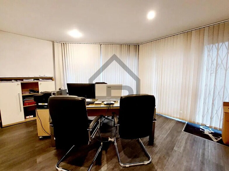 Bureau dans Paris à louer - Photo intérieure – Image 2 sur 5