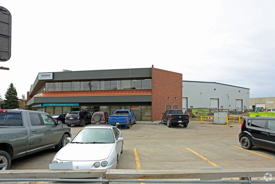 2950 Parsons Rd NW, Edmonton, AB à vendre - Photo de l’immeuble – Image 2 sur 4